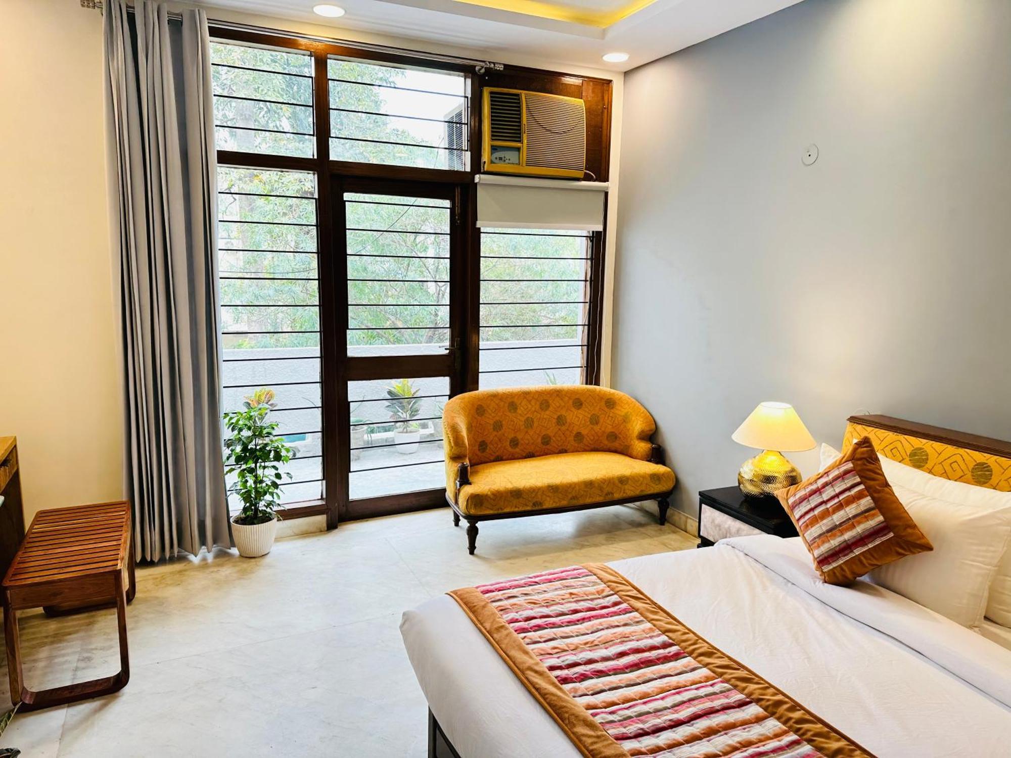 Grove Residency Hauz Khas New Delhi Couple Friendly Hotel Exterior photo