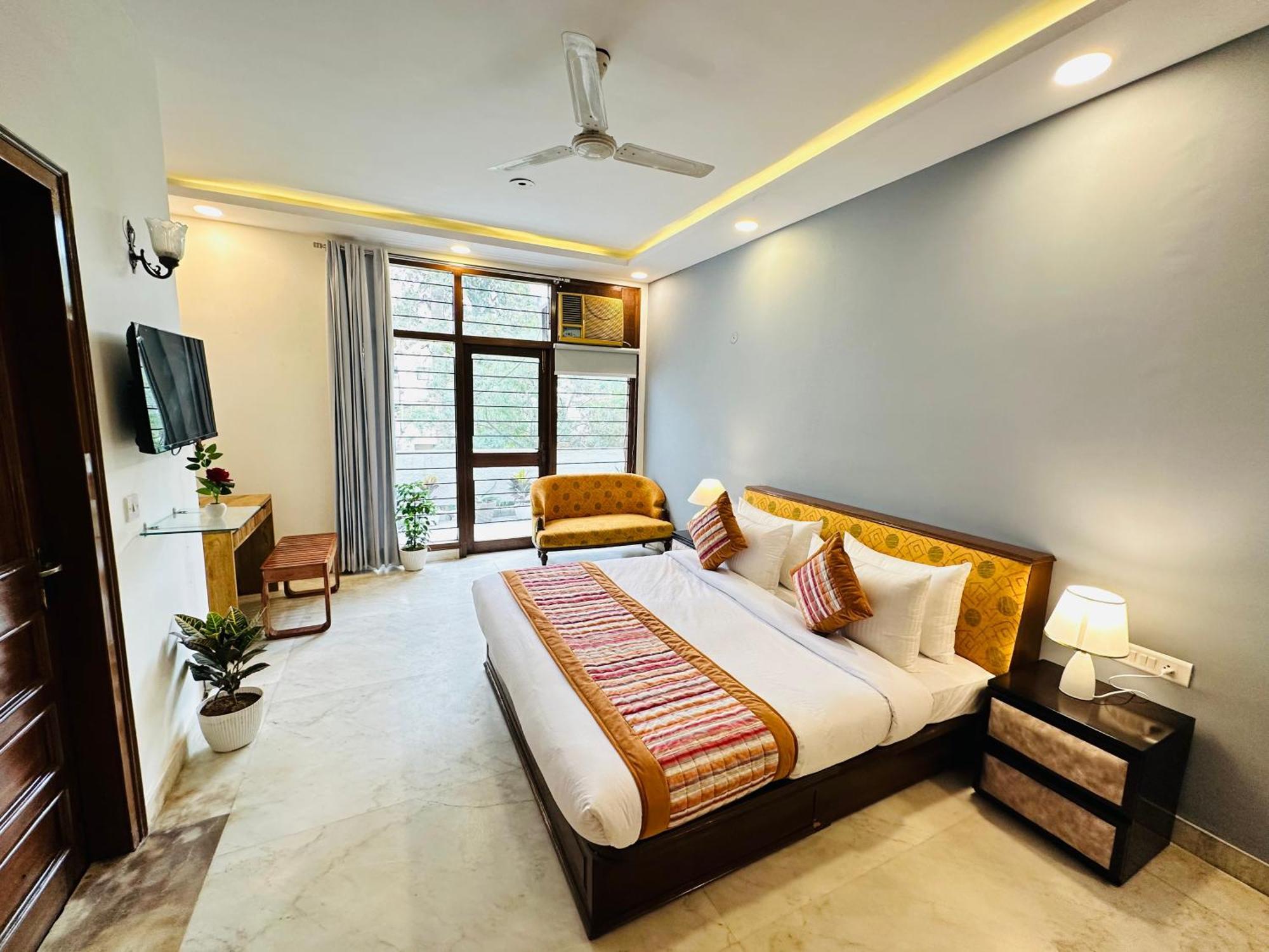 Grove Residency Hauz Khas New Delhi Couple Friendly Hotel Exterior photo